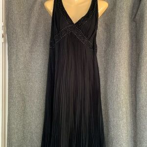 Jones New York 100% silk little black dress